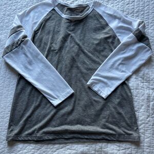 grey and white striped baseball tee!